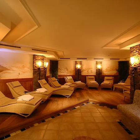 Hotel Büntali 4*