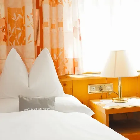 ホテル Buentali 4*